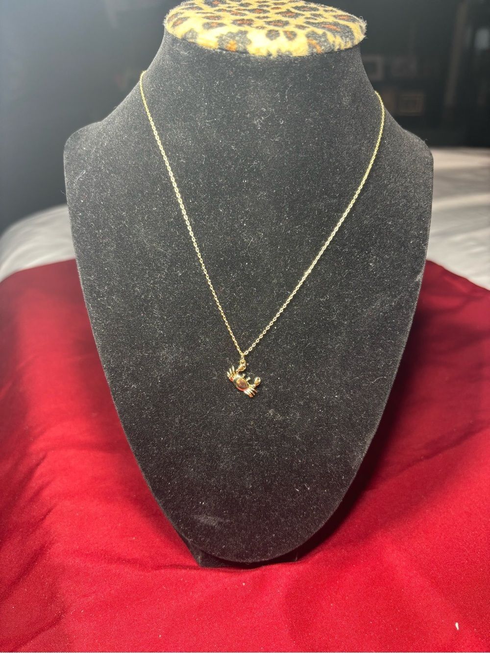 16” New Gold Crab Pendant Necklace for Women - Classic Gold Tone